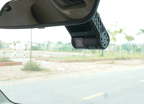 Camera giám sát hành trình trực tuyến Navicom J500